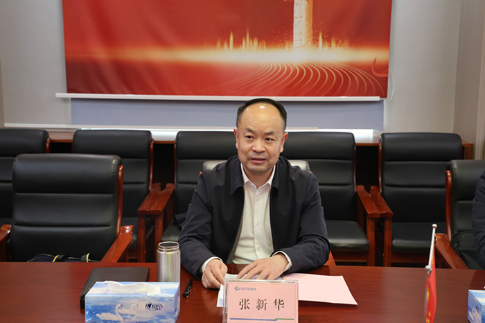 张新华到太平煤矿调研督导“六访七谈八必帮”工作2_副本.jpg